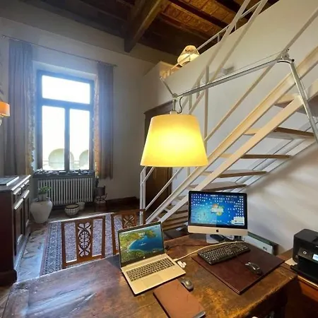 Loft Di Charme Con Travi Affrescate Apartament *
