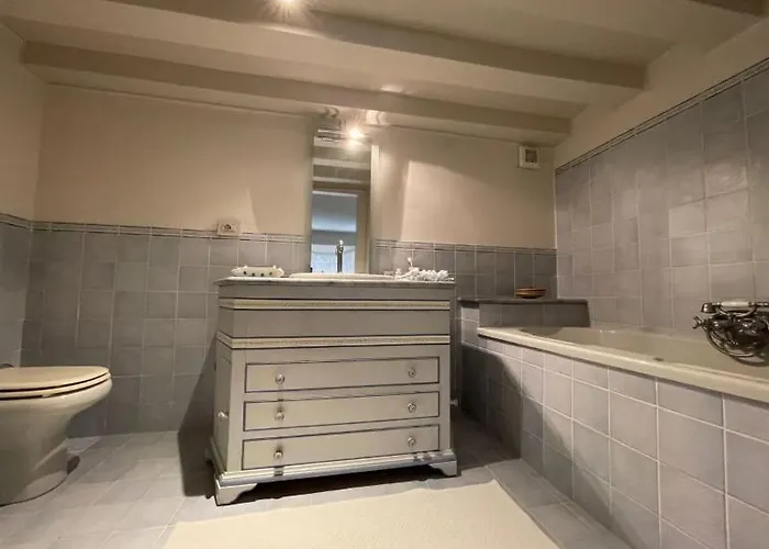 Apartmán Loft Di Charme Con Travi Affrescate *