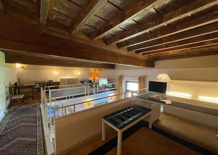 Apartmán Loft Di Charme Con Travi Affrescate Ferrara